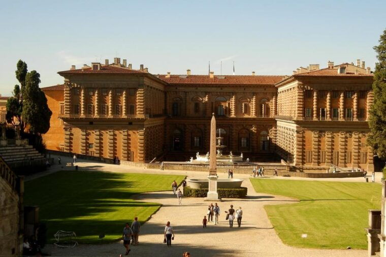 pitti-palace-and-palatina-gallery-private-tour