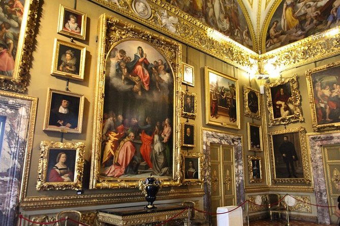 pitti-palace-private-tour-at-galleria-palatina-incl-tkts-to-boboli-gardens
