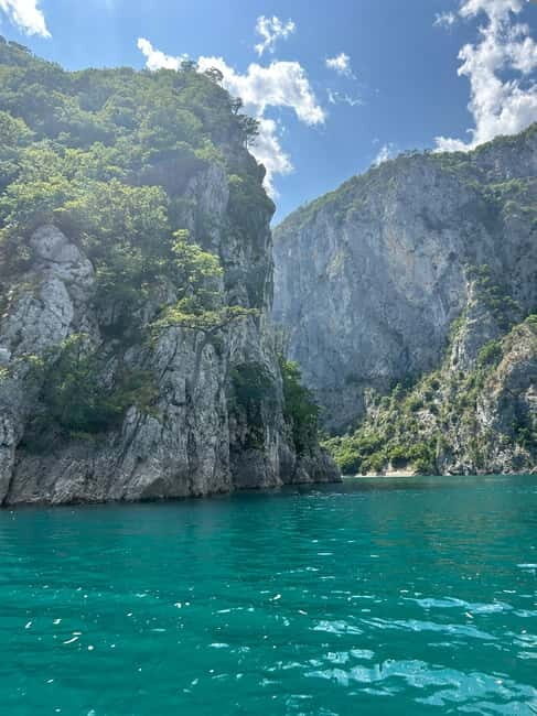 PIVSKO LAKE: A Magical Ride Through Untouched Nature - Key Points