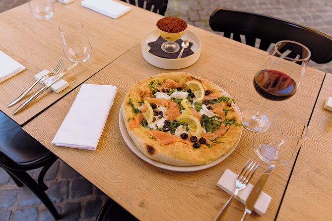 pizza-and-tiramisu-cooking-class-in-rome-piazza-navona