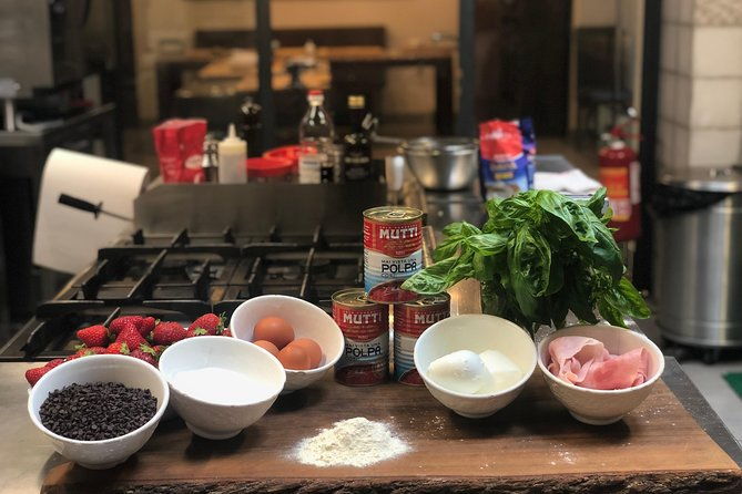 pizza-gelato-family-cooking-class-in-florence-eating-europe