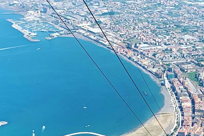 pizza-tour-vesuvius-pompeii-included-pizza-with-driver