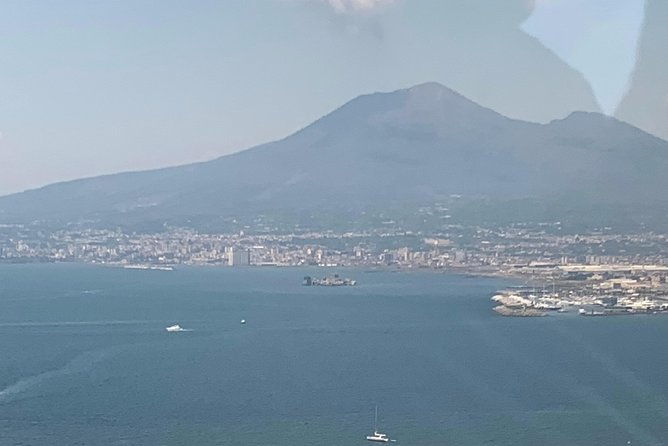 pizza-tour-vesuvius-pompeii-included-pizza-with-driver