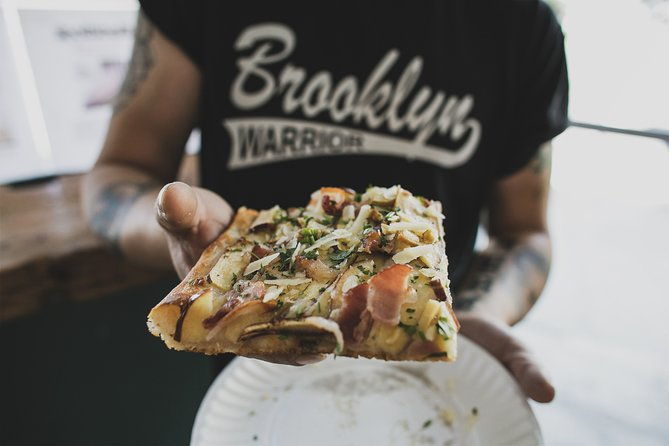 pizza-walking-tour-in-manhattan-with-friendly-local-guide