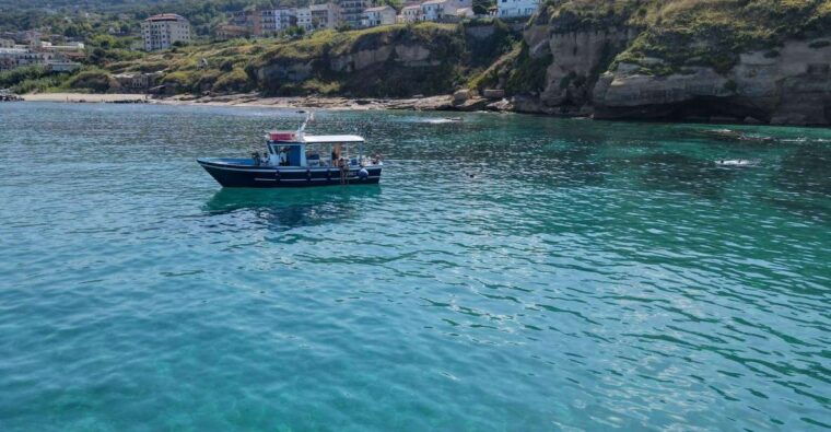 pizzo-fishing-snorkeling-dolphin-watching