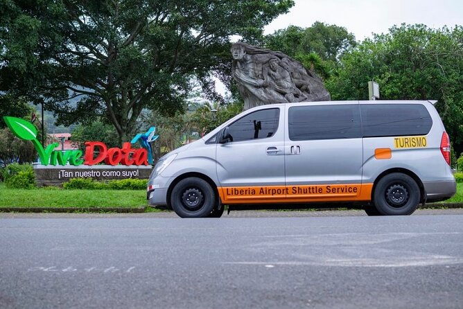 planet-hollywood-shuttles-costa-rica-one-way