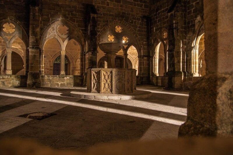 plasencia-cathedral-visit-and-city-highlights-guided-tour