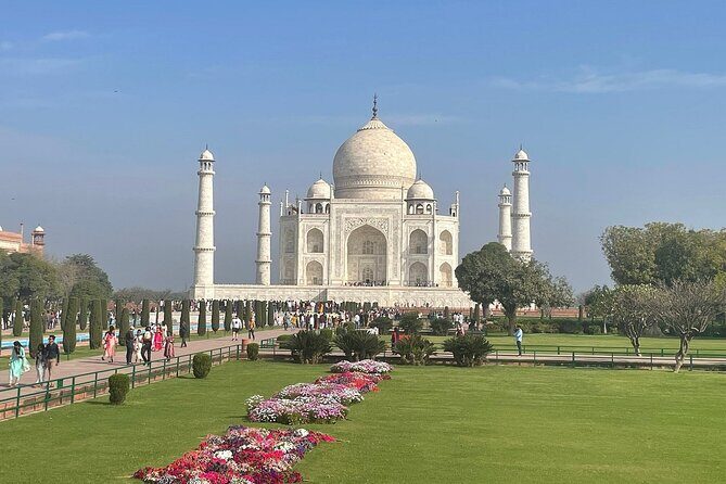 Platinum Luxury Agra Tour Taj Mahal, Agra Fort from Delhi by Car - Note: This tour is highly rated and well-reviewed, with travelers consistently praising the guides, comfort, and overall organization. Whether you’re celebrating a special occasion or just want a stress-free day with unforgettable sights, this could be the ideal option to tick off your bucket list.