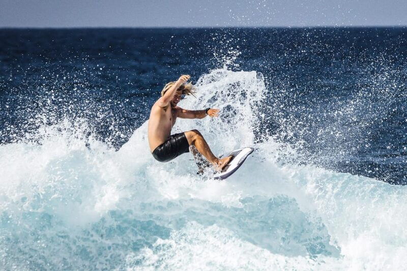 playa-de-las-americas-group-surf-lesson