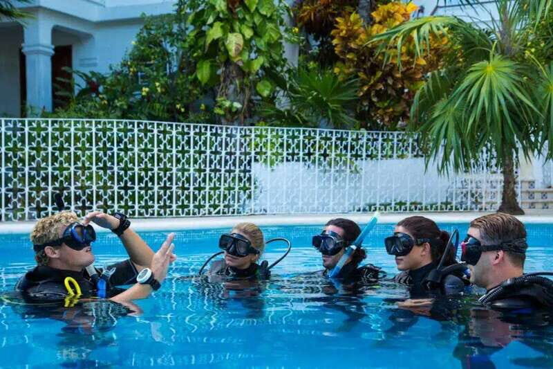 Playa del Carmen: Discovery Scuba Diving - Non Certified - Practical Tips for Travelers