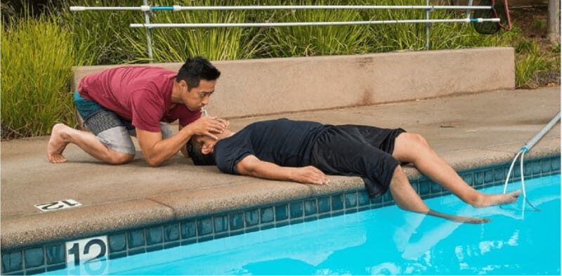 Playa del Carmen: Emergency First Response (EFR) Course - How is the Course Structured?
