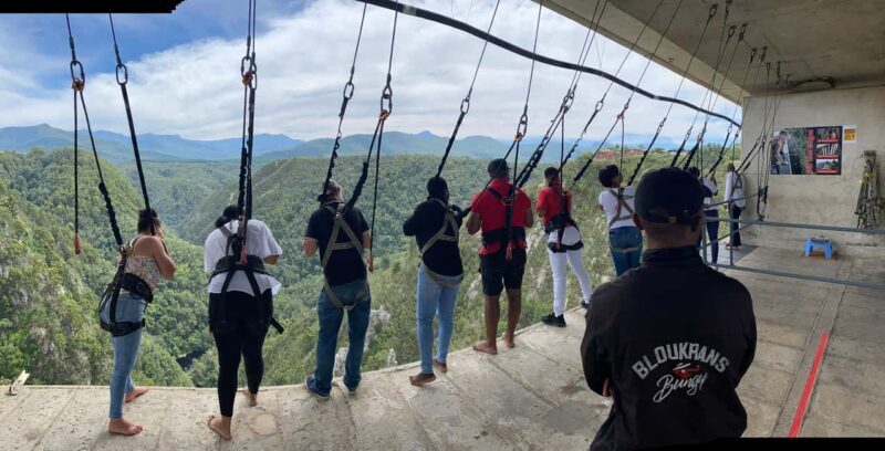 PLETTENBERG BAY: Bloukrans Bridge Skywalk Tour and HangOut - What is the Bloukrans SkyWalk Tour?