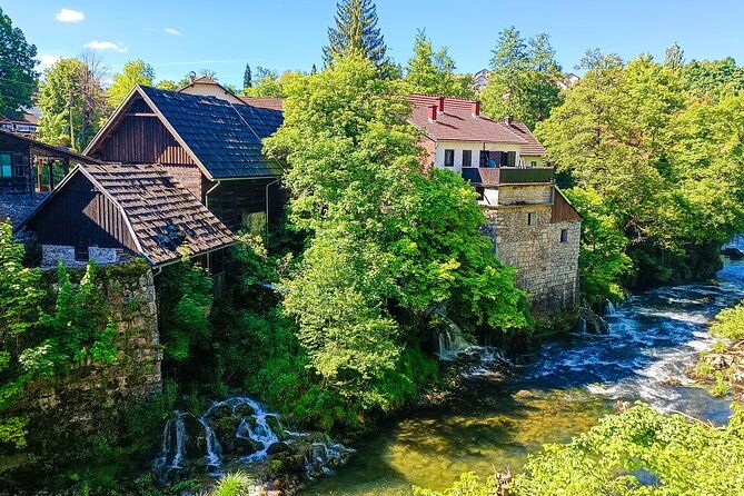 plitvice-and-rastoke-guided-day-tour-from-zagreb-w-ticket-8pax