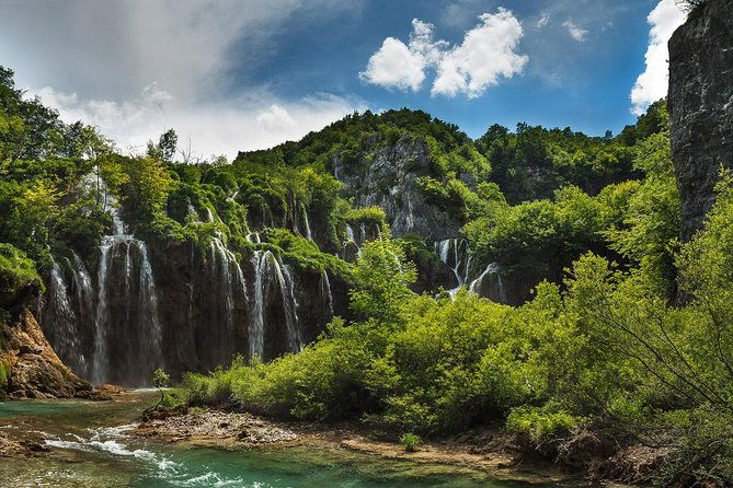 plitvice-lakes-from-sibenik-or-zadar