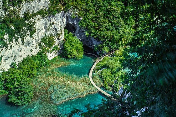 plitvice-lakes-from-sibenik-or-zadar