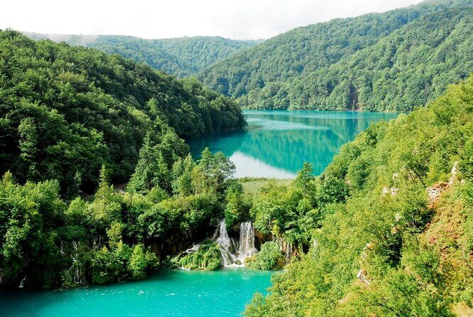 Plitvice Lakes guided Tour from Zagreb - Key Points