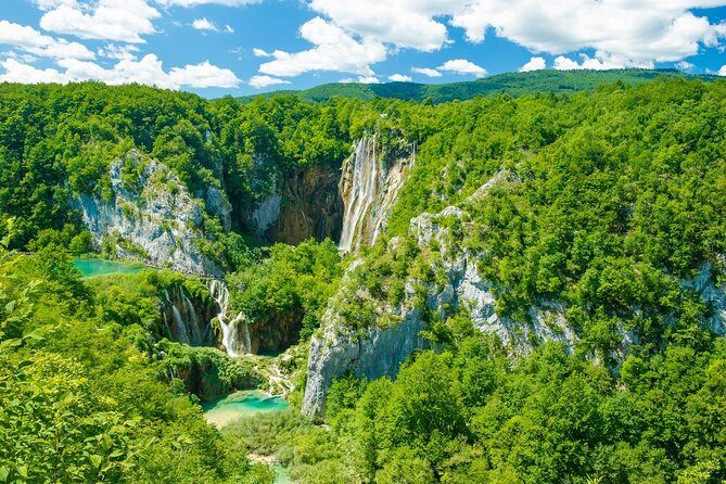 Plitvice Lakes guided Tour from Zagreb - What Makes This Tour Stand Out?