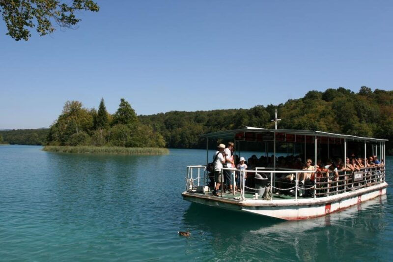 plitvice-lakes-guided-walking-tour-with-boat-ride