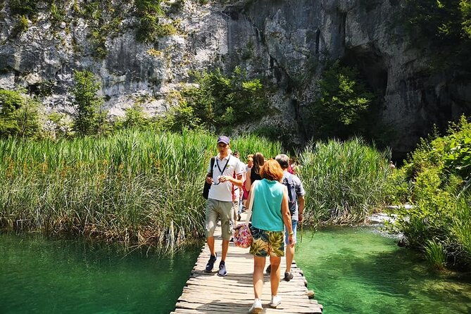 plitvice-lakes-np-and-rastoke-private-day-trip-from-zagreb