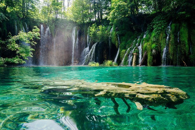 plitvice-lakes-private-guided-tour-from-split