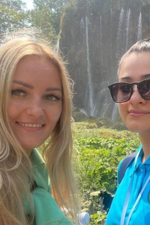 plitvice-private-tour-secured-tickets-train-boat-ride