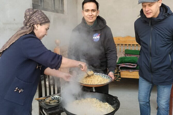 Plov Cooking Class at Local Uzbek House - Detailed Breakdown of the Itinerary