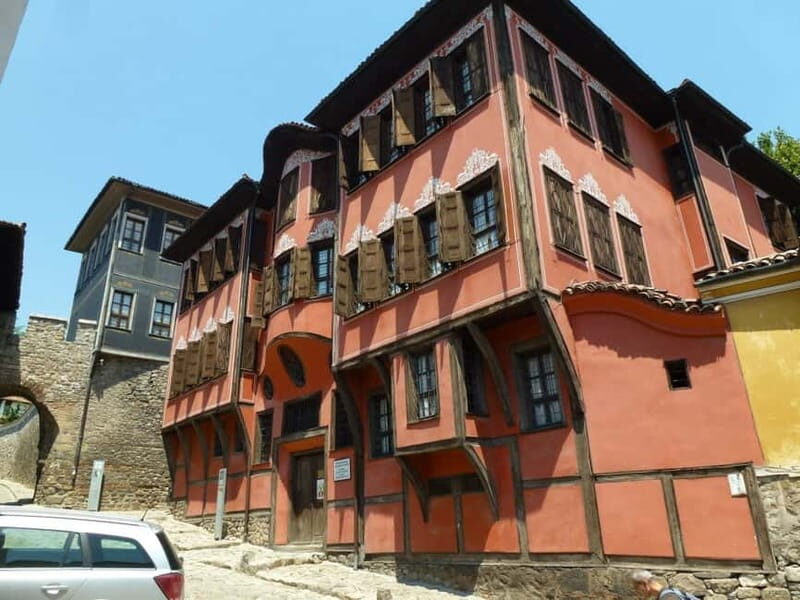 Plovdiv: 2-Hour Sightseeing Walking Tour - Who Should Consider This Tour?