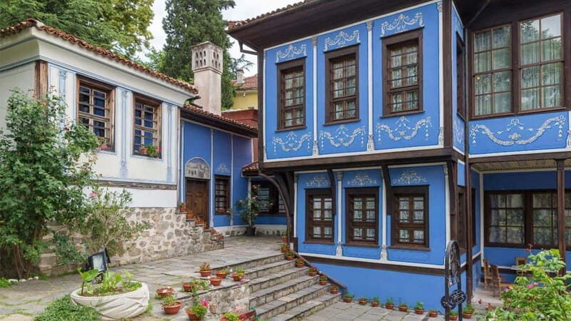 Plovdiv: Old Town Guided Walking Tour & Audioguide & Museum - Who Is This Tour Best For?