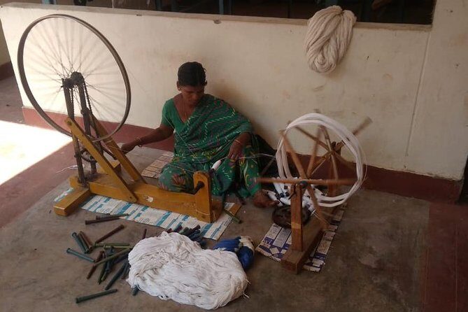 Pochampally saree weaving tour from Hyderabad in private car with guide & lunch - A Complete Guide to the Pochampally Saree Weaving Tour from Hyderabad