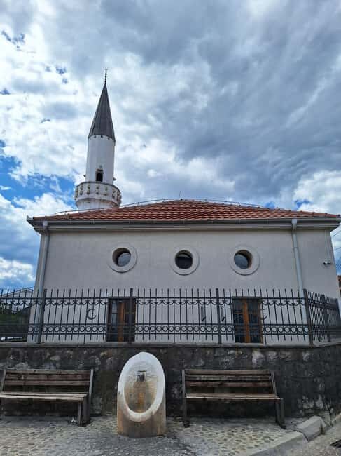 Podgorica: Secrets of the Old Town/ Geheimnise der Altstadt - Exploring Podgorica: Secrets of the Old Town