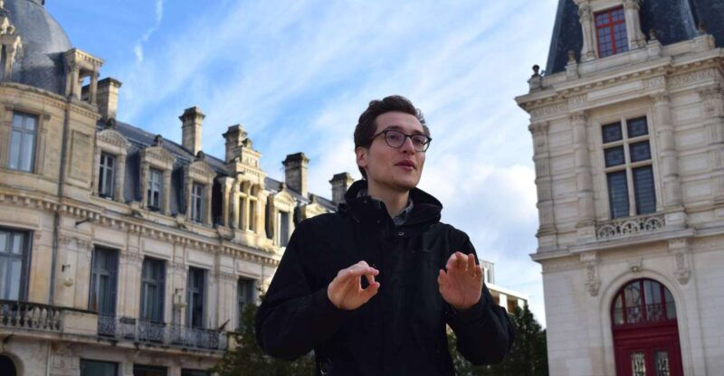 poitiers-discover-all-the-citys-heritage-in-a-walking-tour