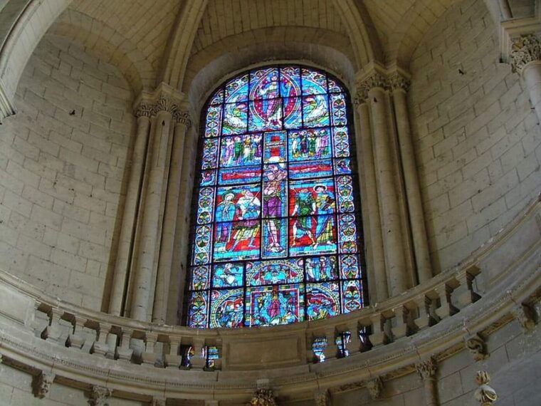 poitiers-eleanor-of-aquitaine-walking-tour