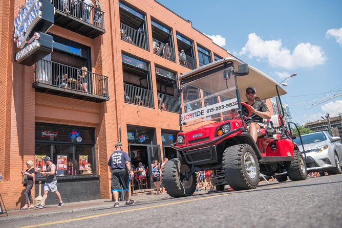 pokemon-go-tour-in-nashville-by-golf-cart