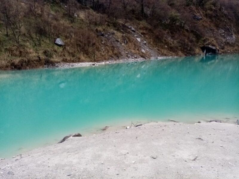 pokhara-1-night-2-days-kapuche-glacier-lake-and-sikles-trek