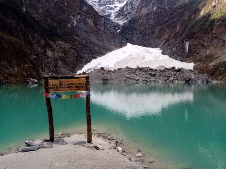 pokhara-1-night-2-days-kapuche-glacier-lake-and-sikles-trek