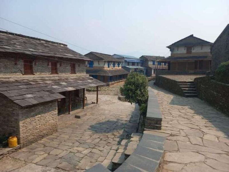 pokhara-3-day-astam-to-australian-camp-family-friendly-trek