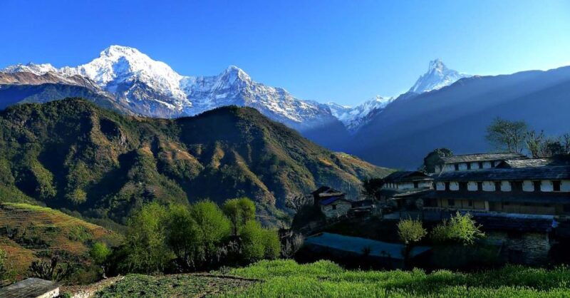 pokhara-3-day-ghandruk-village-guided-trek-lap-on-mountain