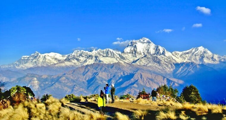 pokhara-6-days-poonhill-ghandruk-trek-via-hot-spring
