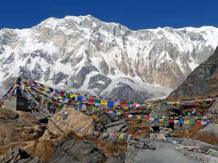 pokhara-7-day-annapurna-base-camp-trek-with-hot-spring