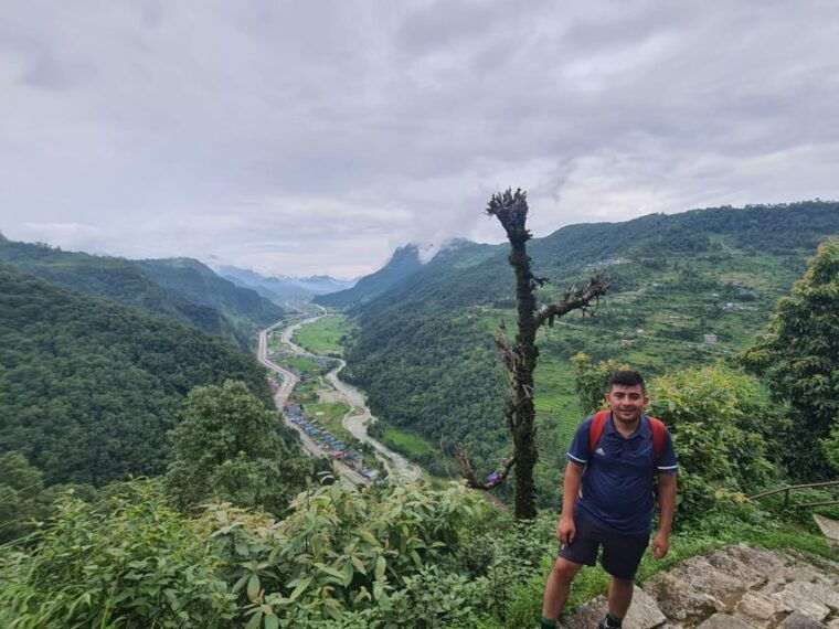 pokhara-day-hike-to-australian-camp-and-dhampus-village