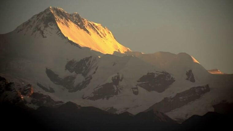 pokhara-guided-day-hike-from-dampus-to-australian-base-camp