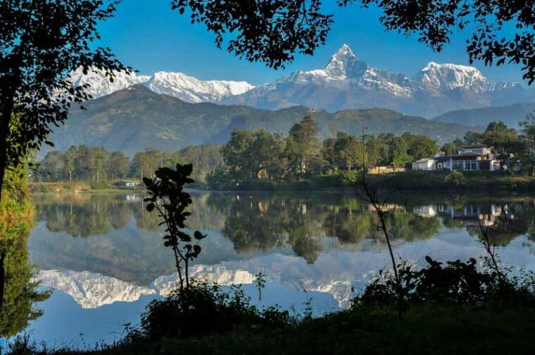 pokhara-guided-evening-walking-tour-in-lakeside