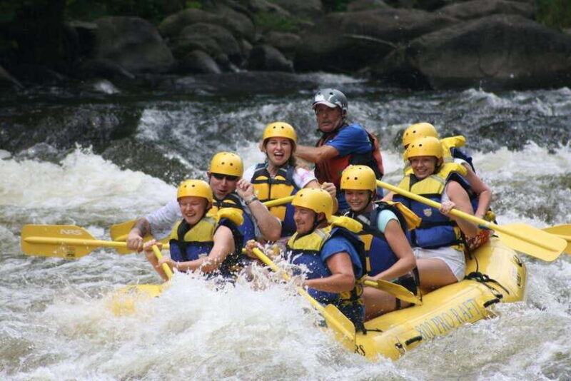 pokhara-paragliding-and-rafting-adventure-with-transfers