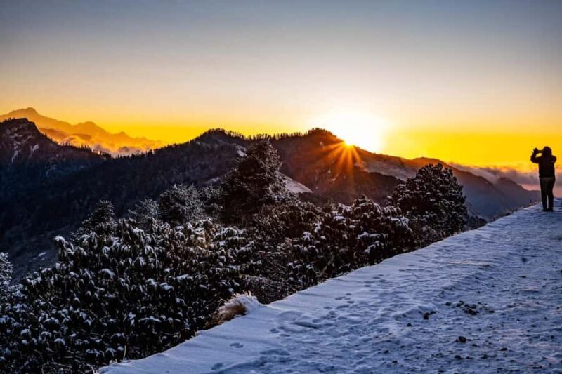 Pokhara: Poonhill Ghandruk Helicopter Tour - Key Points