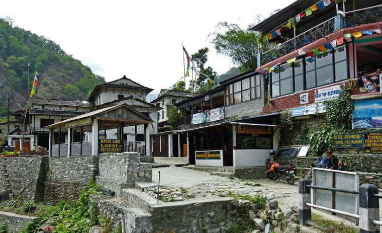 pokhara-scenic-drive-to-nayapul