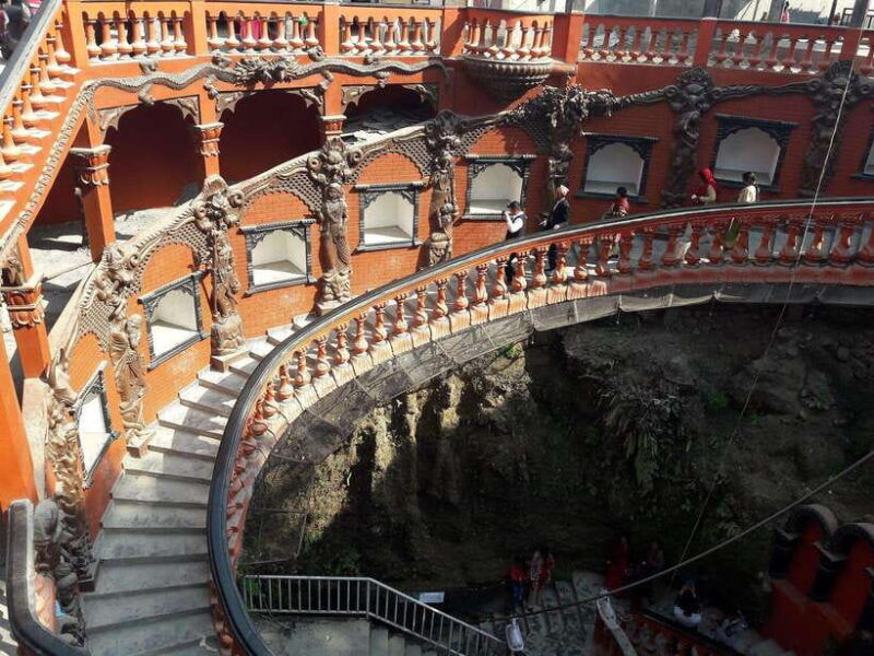 pokhara-sightseeing-by-bus-full-day-trip