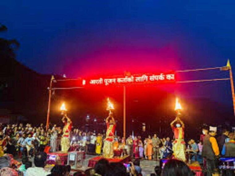 pokhara-tal-barahi-temple-evening-aarati-ceremony