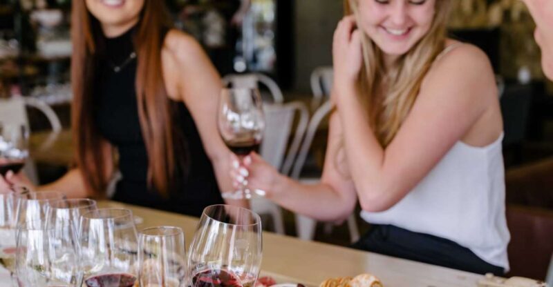 Pokolbin: Tulloch Hunter Heroes Wine Tasting & Cheese Board - The Experience at Tulloch Wines: What You Can Expect