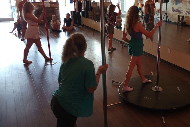 pole-dance-class-in-nashville