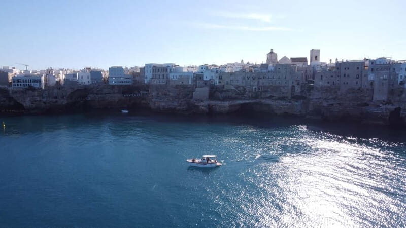 Polignano a Mare: caves sea and more - FAQs